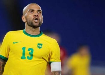 Pas arrestimit, tjetër goditje për Dani Alves –