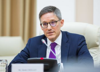 Njohja reciproke Kosovë-Serbi,këshilltari i DASH viziton Prishtinën –