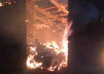 FOTO/ Merr flakë hambari në Devoll