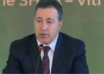 “Risi me pak kosto”, Peleshi mburret me satelitët shqiptarë –