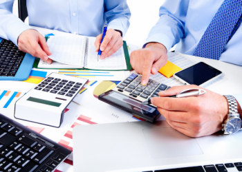 ‘Punësimi në Shqipëri bëhet me ryshfet, qeverisja e korruptuar’