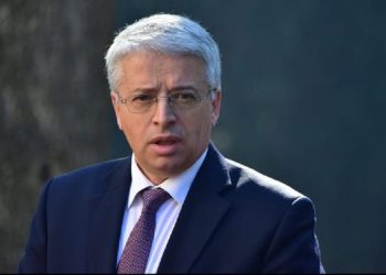 Dalin mesazhet e Lleshajt për tenderin e shumëpërfolur: Më dërgo… –