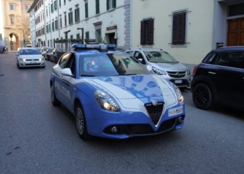 Grabiti një grua dhe mbylli në dollap, ja si e pëson shqiptari –