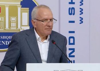 Alibeaj përjashtoi 4 deputetë, Xhaferaj kundër: Nuk kam firmosur