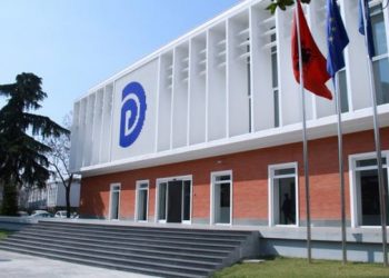 Mandati i Olta Xhaçkës, PD kërkon mbledhjen e KL-së –