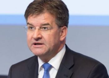 Lajçak thirrje Kosovës: Pranoni Asociacionin