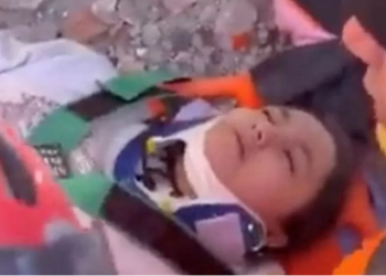 10 ditë nën rrënoja, 17-vjeçarja shpëtohet mrekullisht