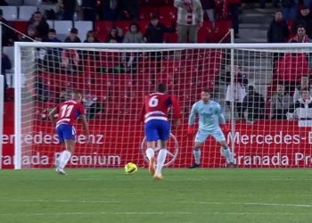 5 min lojë dhe Uzuni protagonist, fiton penallti e realizon (VIDEO)