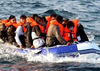 Bandat shqiptare në Britani rekrutojnë anëtarë nga vendi i tyre –