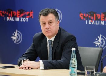 Qeveria ia ka dorëzuar çelësat mafias –