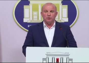 Ndryshime në ligjin për nënpunësin civil –