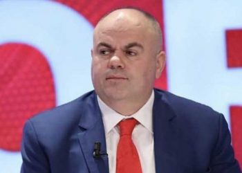 Kuksianët do kthehen, s’është fushë me lule Londra