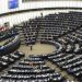 PE nis procedurat për heqjen e imunitetit të dy eurodeputetëve –