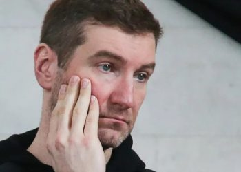 ‘Fëmijët që urrejnë Rusinë të digjen të gjallë’,dënohet prezantuesi