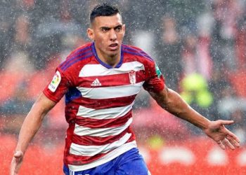 Granada/ E ardhmja e Uzunit jo e sigurt? –