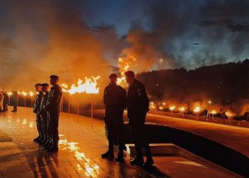 Ndizen “flakadanët e lirisë” në Prekaz