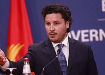 Ky nuk është një vend mik për ju –