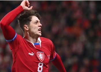 Çekia shkatërron Poloninë e Levandovskit –