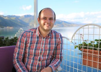 Delirantët e politikës… –