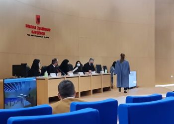 Kolegji Zgjedhor “rrëzon” Berishën