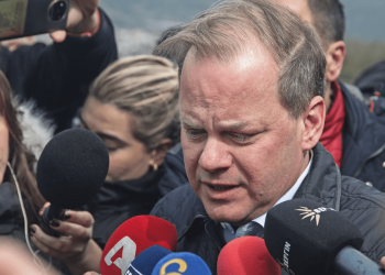 Aksidenti tragjik në Greqi, jep dorëheqjen ministri i Transportit