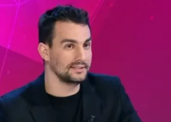 ‘1 mln pemët’ e Veliajt, Llapaj: Tallje e madhe me shqiptarët –