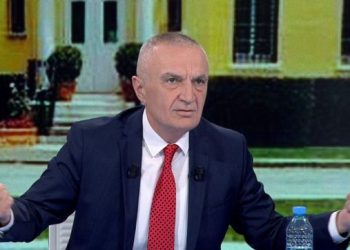 Basha më preu në besë, u shtri në këmbët e mia… –