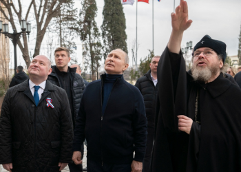 Sulmi me dron ndalon nisjen e trageteve në Krime –