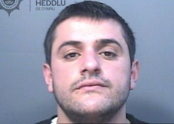 EMRI-FOTO/ Shqiptari kapet me ‘shtëpi bari’ në Angloi, dëbohet –