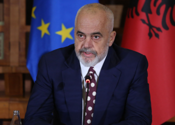 Punëtorët e huaj e përdorin Shqipërinë si trampolinë… –