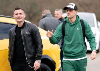 Kapiteni shfaqet në stërvitje me Lamborghini… 2 orë me vonesë –