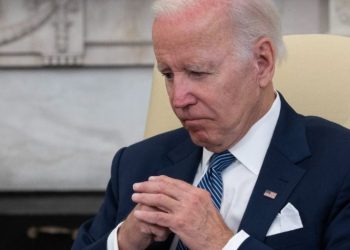 Sondazhet tregojnë një rënie të mbështetjes për presidentin Biden –