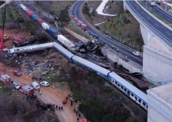 Përplasja e trenave në Larisa, pezullohet futbolli grek