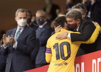 Messi pranë rikthimit të bujshëm? –