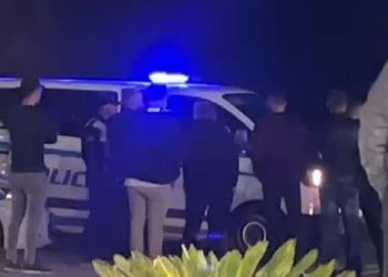 FOTO/ Atentat në Lezhë? Pamjet e para nga vendngjarja –