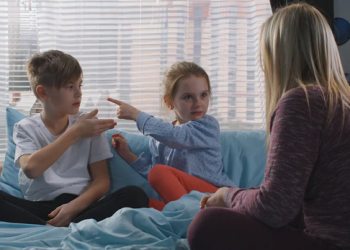 Ja pse nuk duhet të krahasoni vëllezërit e motrat me njëri-tjetrin –