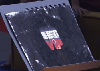 Tronditen banorët, zarf i zi mbërrin në shtëpi –