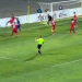 E turpshme/ Erzeni fiton penallti skandaloze (VIDEO) –