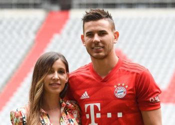 Lucas i ka “bërë gropën” vetes, gruaja e akuzon se ka takuar ish-modelen e CR7 –