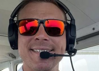 Piloti bën ulje emergjence, shkak një kobra vdekjeprurëse –