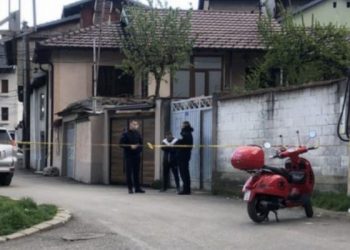 Vrau mamanë, gjykata lë në burg autorin e krimit në Pejë –