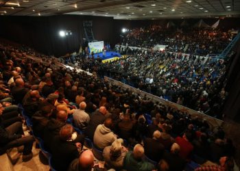 FOTO/ Berisha dhe Meta prezantojnë Igli Carën në Durrës –