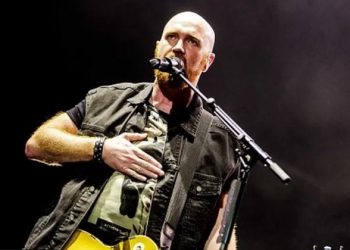 Ndahet nga jeta në moshën 46-vjeçare kitaristi, Mark Sheehan –