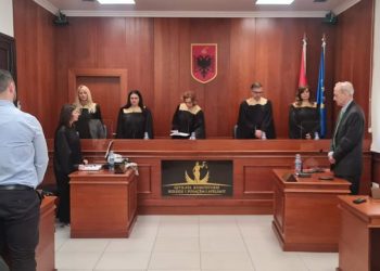 Shkarkohet gjyqtari i Matit –