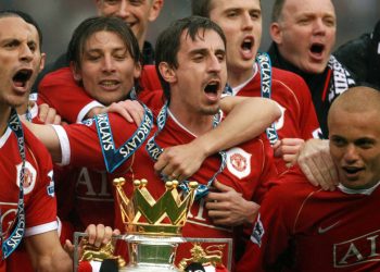 “Shkatërrojeni Cityn”/ Legjenda e United motivon Arsenalin –