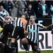 Newcastle fiton ndaj Manchester United –