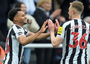 Newcastle shkërmoq Tottenhamin, ngjitet në vend të tretë –
