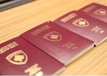 Liberalizimi nuk vlen për pasaportat që lëshon Serbia –