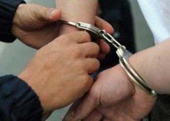 Në kërkim nga Italia, vetëdorëzohet në polici –