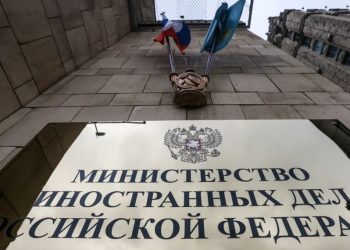 Rusia i kundërpërgjigjet Moldavisë, dëbon diplomatin –